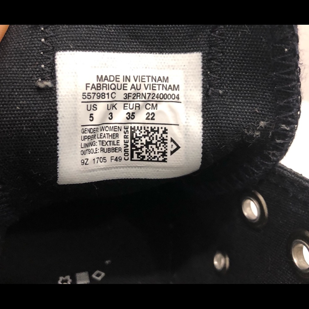Women’s Converse shoes - Picture 6 of 7